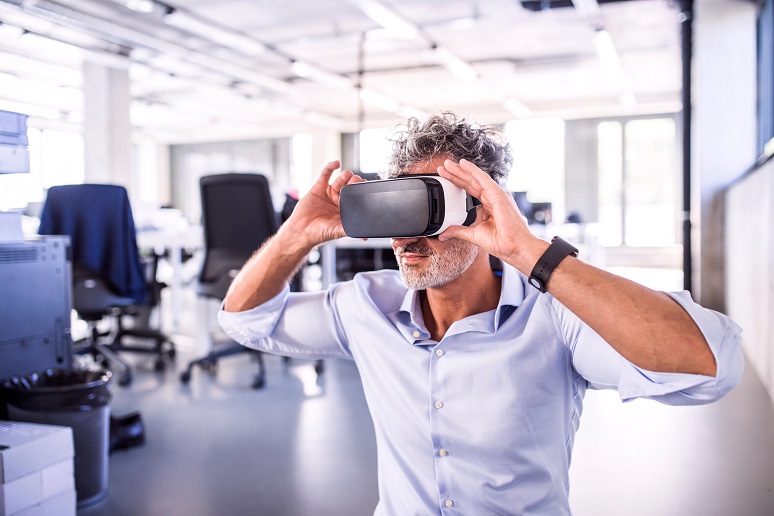 Man using VR in office
